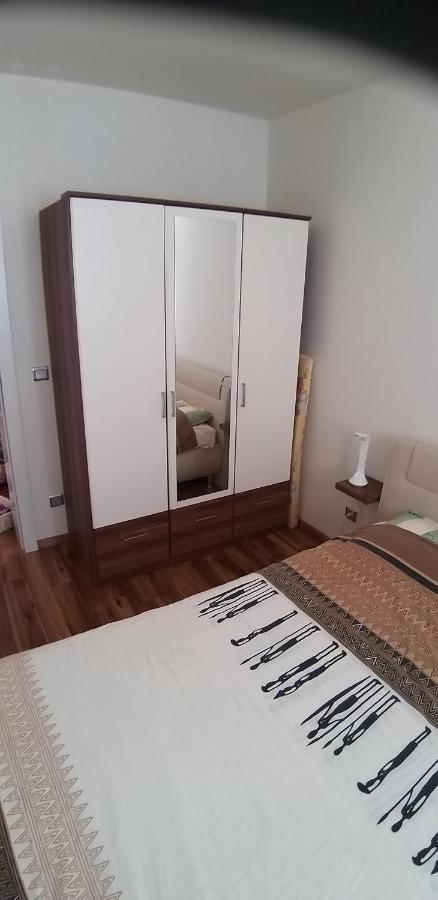 Apartman Slavica Рогозница Екстериор снимка